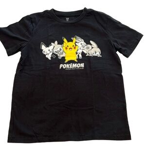 VGUC⭐️ Gap Pokemon Shirt Size L (10)